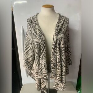 Knox Rose | Black and White | Textured Cardigan |
